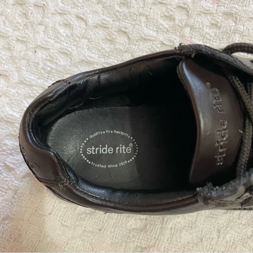 Taft Dark Brown Leather Oxfords Size 2.5 W‎